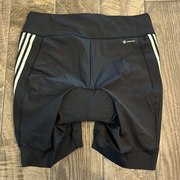 NWT Adidas padded Cycling shorts - Picture 2 of 2